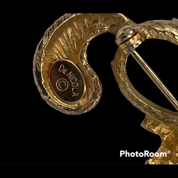 Vintage DeNicola Blue Art Glass Playful Cat Brooch - Picture 7 of 7